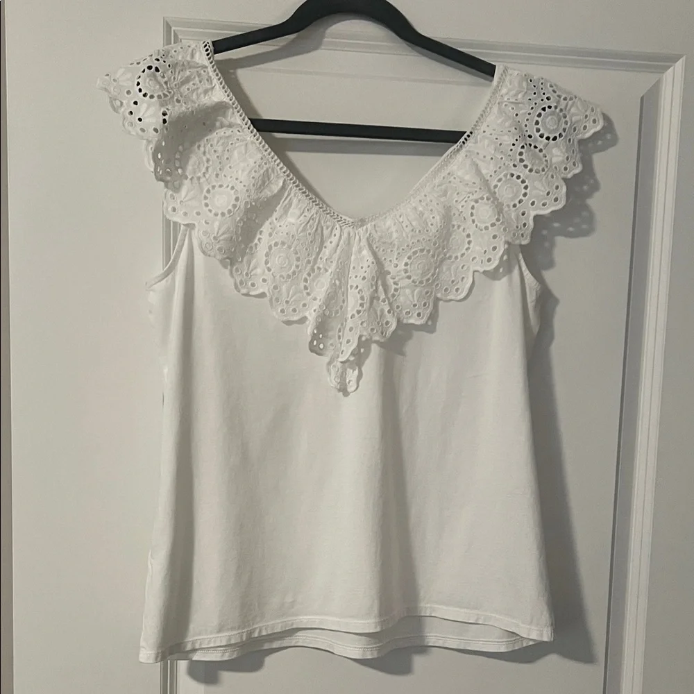 Lilly Pulitzer White Eyelet Ruffle Blouse Size L - Picture 2 of 6